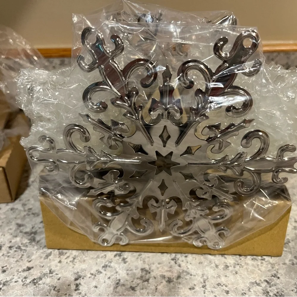 Rare PARTYLITE Silver Tone Snowflake Candle Holders - Picture 3 of 14